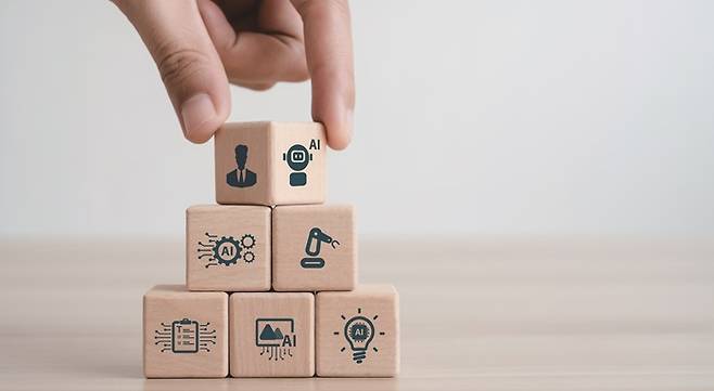 최근 AI 기술은 인간의 창작 능력까지 습득하고 있다.[사진=게티이미지뱅크]