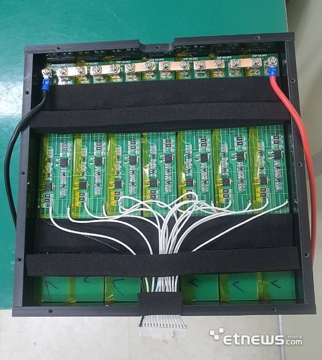 케이아이비플러그에너지의 비케이동영테크가 개발한 전고체 배터리.