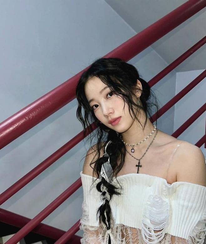 인스타그램 @zuhazana