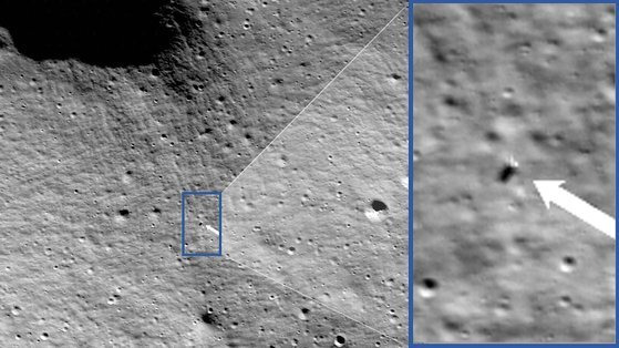 NASA가 공개한 달 착륙선 사진으로, 달 상공 90㎞에서 촬영됐다. / 사진=연합뉴스