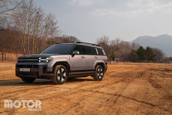 현대 싼타페 하이브리드 사진 모터매거진 최재혁 기자