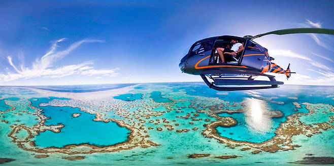 해밀턴에서 출발한 헬기가 그레이트 배리어 리프