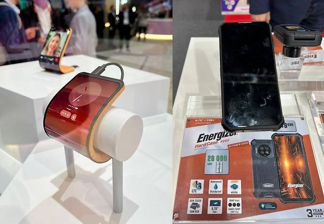 [바르셀로나(스페인)=뉴시스] 심지혜 기자 = 지난 26일(현지시간)부터 스페인 바르셀로나에서 진행 중인 MWC 2024에 전시된 모토로라 '벤더블폰' 시제품(왼쪽)과 프랑스 단말기 유통사 '아브니르 텔레콤' 스마트폰 '에너자이저 하드케이스 P28K'. 에너자이저 스마트폰은 갤럭시 S24 울트라보다 5배 더 많은 2만8000mAh의 배터리 용량을 갖췄다. 2024.02.27. siming@newsis.com *재판매 및 DB 금지