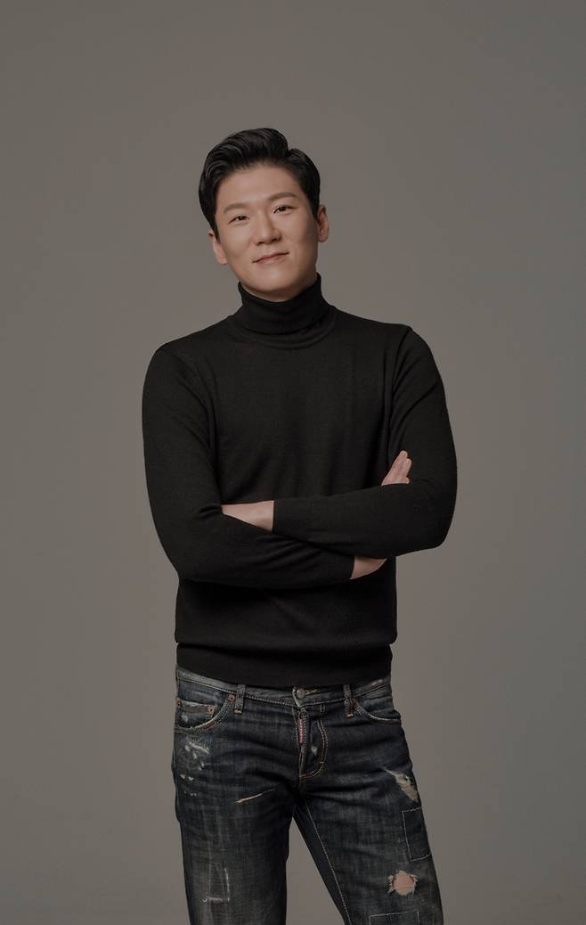 배우 유정호. 아이오케이컴퍼니.