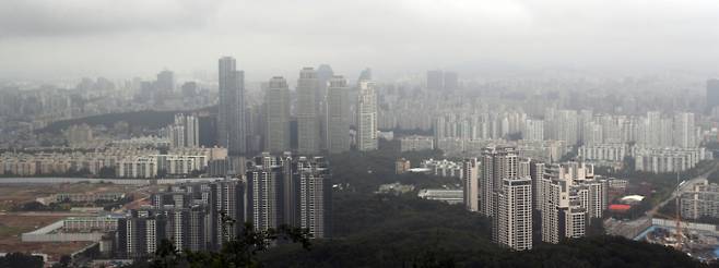 지난달 거주지를 변경한 이동자 수는 59만7000명으로 지난해 같은 달 대비 9만1000명 늘었다. /사진=뉴시스
