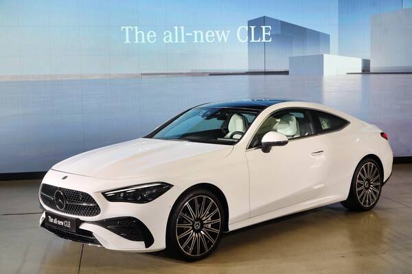 메르세데스-벤츠 디 올 뉴 CLE 쿠페 사진 메르세데스-벤츠
