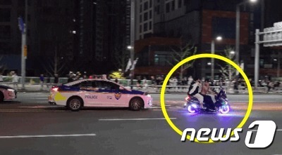 폭주족 검거모습((사진은 기사 내용과 무관함) / 뉴스1 ⓒ News1