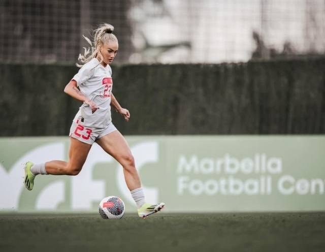 아스톤 빌라의 여신 알리샤 레만./소셜미디어