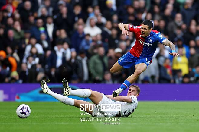 ▲ 토트넘은 3일(한국시간) 홈구장인 토트넘 홋스퍼 스타디움에서 열린 크리스탈 팰리스와의 2023-24시즌 잉글랜드 프리미어리그 27라운드에서 3-1로 이겼다. 손흥민이 13호골로 승리에 기여했다.