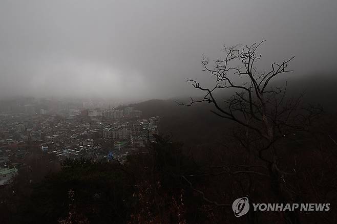 안개 낀 서울 [연합뉴스 자료사진]