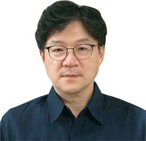 신상준 한국은행 이코노미스트연세대 법학 학·석사, 서울시립대 법학 박사, ‘중앙은행과 화폐의 헌법적 문제’ ‘돈의 불장난’ ‘국회란 무엇인가’ 저자