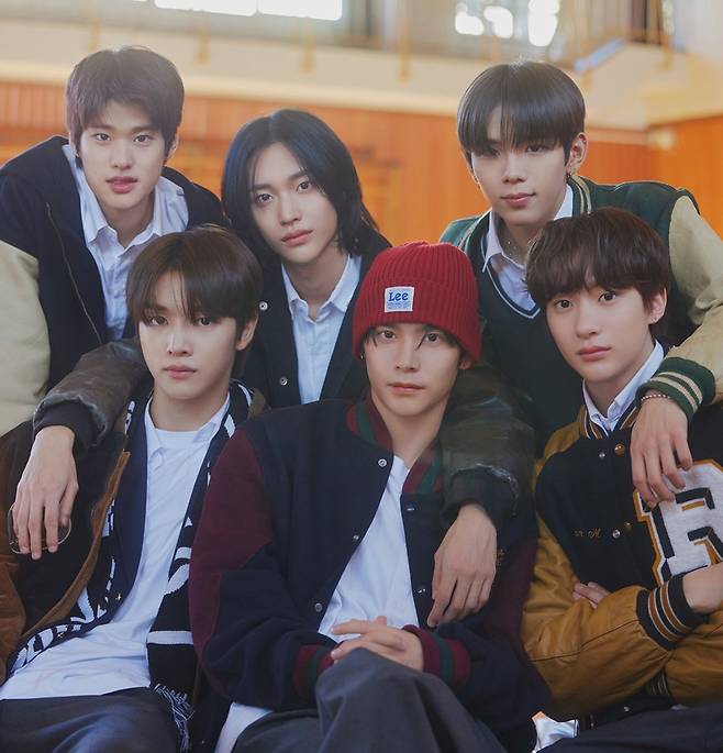 데뷔 2년차 라이즈가 무서운 기세로 케이(K) 팝 최초의 역사를 썼다. 멕시코에서 열리는 남미 최대 음악 축제 테카테 엠블레마 
초청이 그 것으로, 샘 스미스 캘빈 해리스 등 글로벌 최정상 아티스트들과 무대를 장식하게 됐다. 사진제공｜SM엔터테인먼트