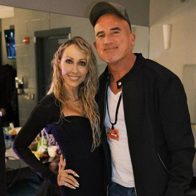 티시 사이러스, 도미닉 퍼셀