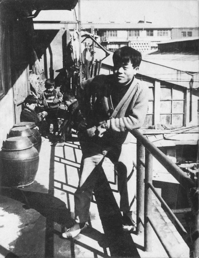 1968년경 중부시장에서 일할 때 전태일./전태일 재단