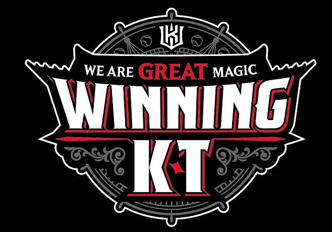 KT가 6일 2024시즌 캐치프레이즈 ‘WINNING KT(부제: WE ARE GREAT MAGIC)’를 발표했다. 로고 이미지에는 수원화성 북문이자 정문 장안문이 형상화돼 있다. 사진제공 | KT 위즈