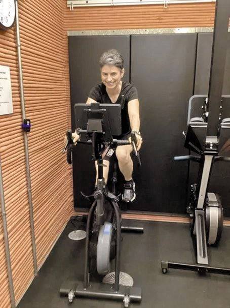 내부 숙소에는 운동실이 마련돼 있다. 1년간 격리 생활로 골밀도가 감소하고 근육이 줄어드는 것을 막기 위한 것이다. /미 항공우주국(NASA)