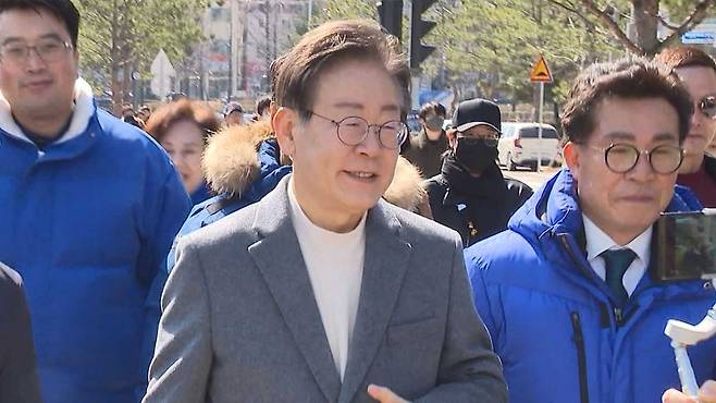 인천 계양구 선거 유세 중인 이재명 대표