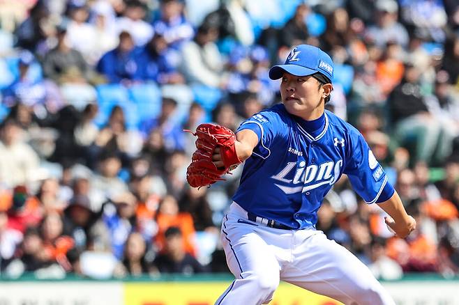 ▲ 삼성 라이온즈 좌완 영건 이승민. 에이스 원태인의 대체 선발투수로 등판해 일을 냈다. 이승민은 3⅓이닝 43구 1피안타 무4사구 무탈삼진 무실점 호투를 펼쳤다. ⓒ 삼성 라이온즈