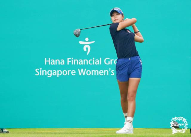 하나금융그룹 싱가포르 여자오픈 4라운드 1번 홀 티샷을 하는 오수민. 사진 제공=KLPGA