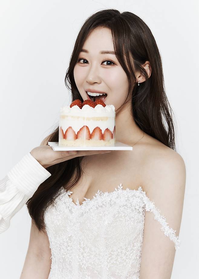 포레스텔라 강형호♥정민경 기상 캐스터 4월 결혼 "아름다운 결실"