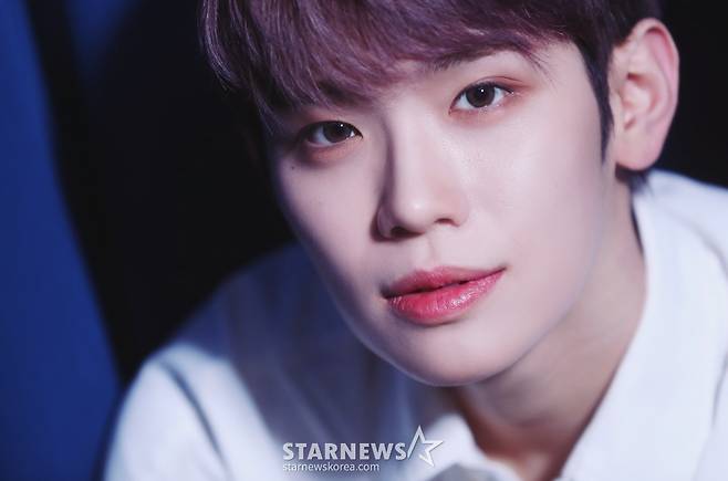 '눈빛에 사르르' 제로베이스원 김태래[★화보]