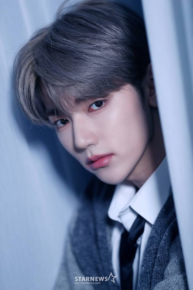 '비현실적인 꽃미남' 제로베이스원 장하오[★화보]