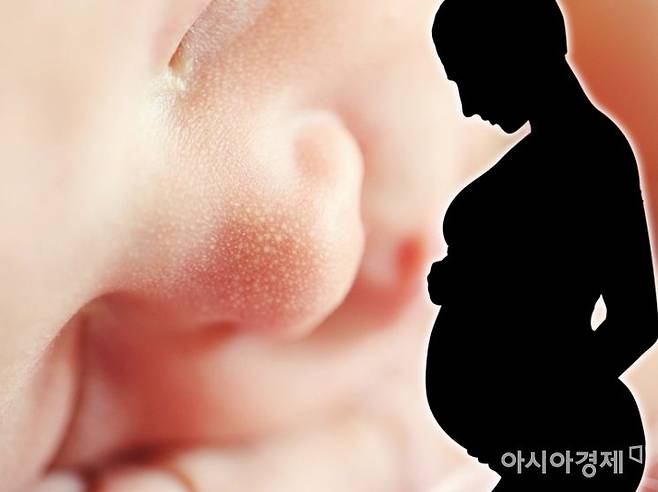 서울 소재 한 대학병원의 유명 산부인과 의사가 엉뚱한 사람의 정자를 가지고 시험관 아이 시술했다는 주장이 제기됐다. 출산 이후 의사는 '왜 아이의 혈액형이 우리와 다른지'를 묻는 부모에게 "혈액형 돌연변이"라는 궤변을 늘어놓으며 당시 상황을 회피했다. [사진=아시아경제]