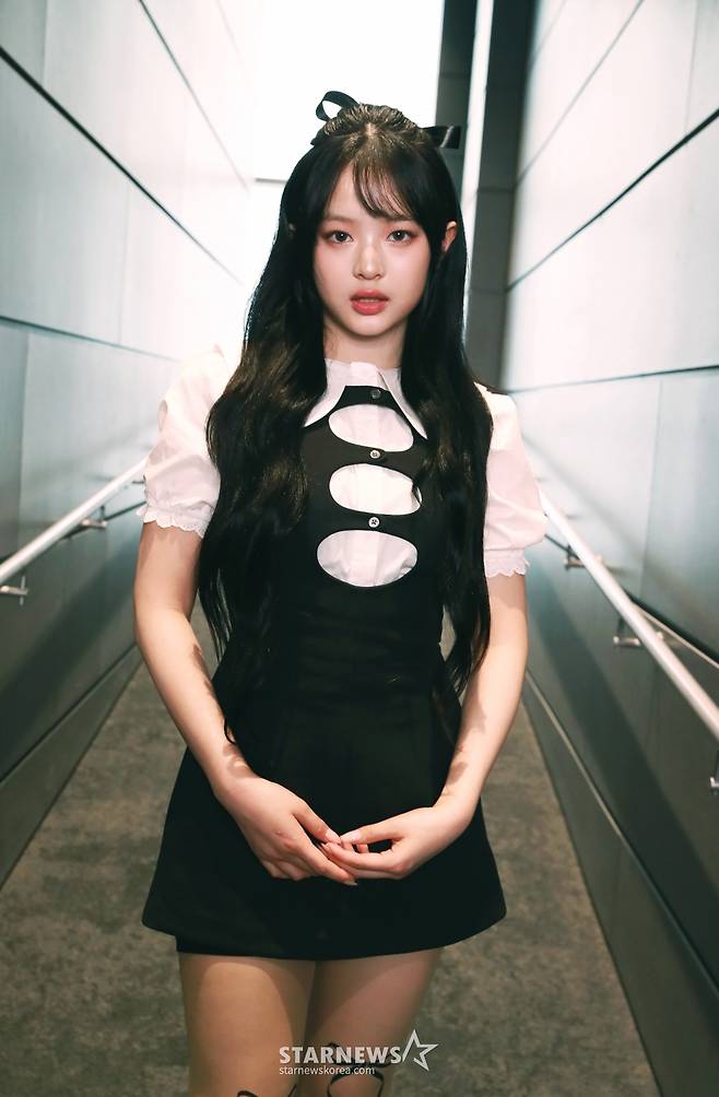 '2023 아시아 아티스트 어워즈 인 필리핀'(2023 Asia Artist Awards IN THE PHILIPPINES)에서 대상 2관왕을 비롯해 6관왕에 오르며 역대 최다관왕 타이틀을 따낸 걸그룹 뉴진스의 하니가 스타뉴스와의 인터뷰를 위해 포즈를 취하고 있다. /2024.03.08 /사진=이동훈