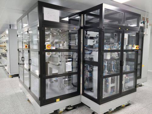 오창 배터리제조검증지원센터내에 설치된 스태킹 장비. 사진=강희종기자