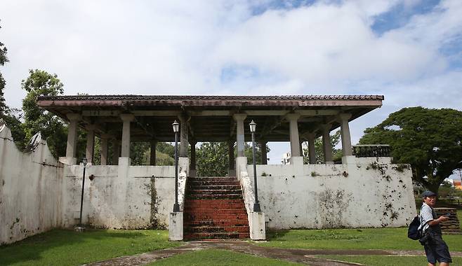 ‘스페인광장’에 남아있는 건물들. 박미향 기자