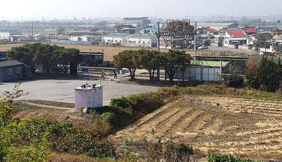 청주 외곽에 있는 충북선 청주공항역은 역세권이 형성돼 있지 않다. 프리랜서 김성태