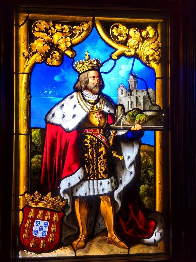 스테인드글라스 마누엘 1세.