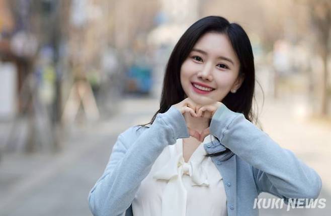 윤수빈 아나운서는 LCK 뿐만 아니라 WKBL(여자프로농구) ‘아이 러브 바스켓볼’ 프로그램 진행을 맡아 맹활약 하고 있다. 사진=박효상 기자