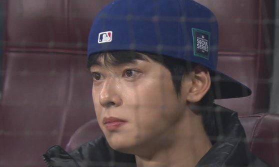 20일 메이저리그 개막전을 찾은 차은우./쿠팡플레이