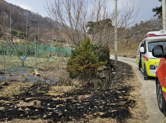 19일 오후 3시쯤 보은군 회남면 조곡리 한 밭 농막 앞에서 A(84)씨가 전신에 화상을 입고 숨진 채 발견됐다. 사진=보은소방서.