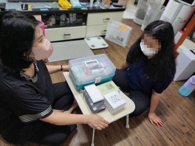 서대문구가 ‘일상돌봄서비스’ 지원 대상을 기존 가족돌봄청년에서 중장년까지로 확대했다. 서울 서대문구