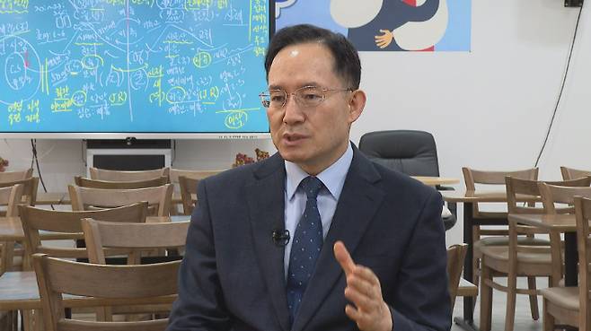 신현욱 초대교회 담임목사