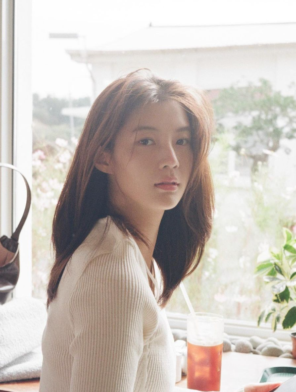 임현주 SNS / 중단발 레이어드컷