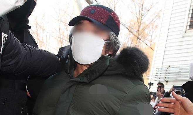 아동 성폭행 혐의로 징역 12년을 교도소에서 복역하고 출소한 조두순. 뉴시스