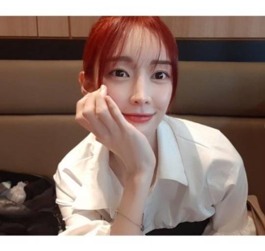 티아라 아름이 금전 협박을 받고 있다고 밝힌 가운데, 의미심장한 문구를 올려 걱정을 사고 있다. 사진=아름 SNS