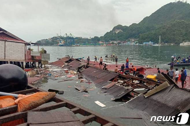 인도네시아 파푸아 북쪽 해안 인근에서 9일(현지시간) 규모 5.5의 지진이 발생해 4명이 숨진 것으로 파악됐다. (사진은 기사 내용과 무관함) ⓒ AFP=뉴스1 ⓒ News1 이유진 기자