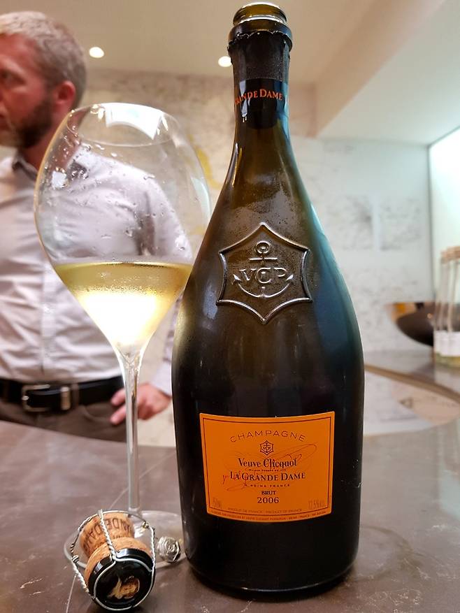 뵈브 클리코 여사에 헌정하는 라 그랑 담.&nbsp;최현태 기자