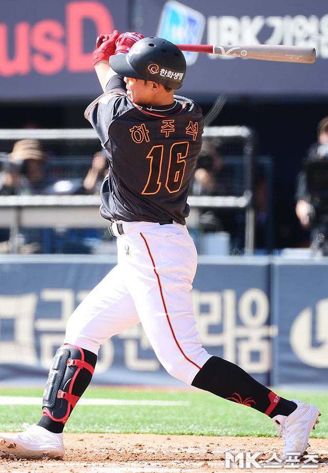 한화의 주전 유격수로 올 시즌을 시작하는 하주석. 사진(잠실 서울)=김영구 기자