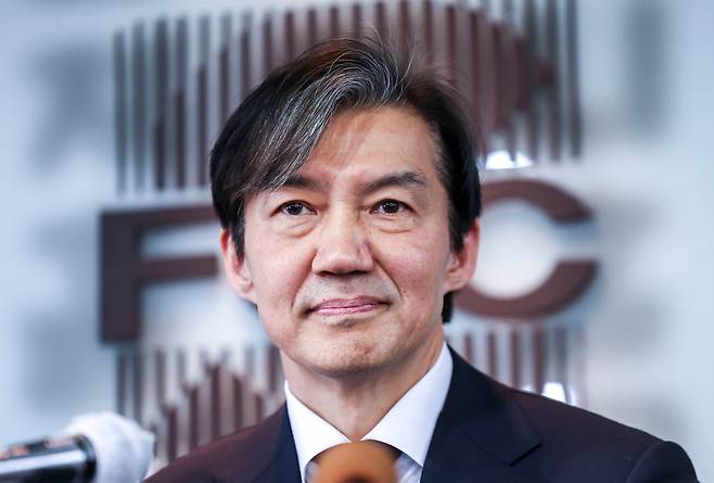 조국 조국혁신당 대표가 27일 서울 중구 한국프레스센터에서 열린 외신기자 간담회에서 모두발언을 하고 있다. /뉴시스