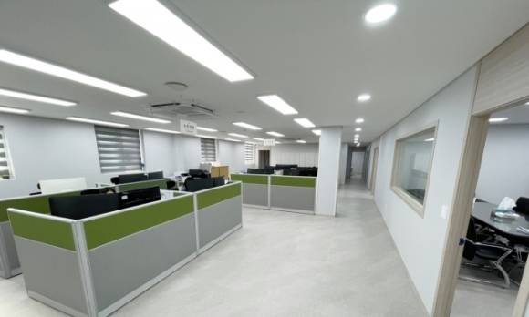 리모델링을 마친 대한안마사협회 경기지부 사무실. 대한안마사협회 경기지부 제공