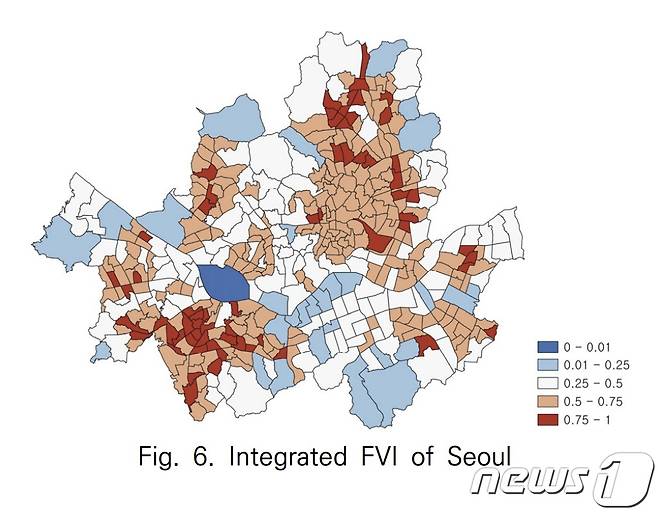 서울 반지하 가구의 취약성 종합평가. 0에 가까울수록 안전하고, 1에 가까울수록 폭우 대응에 취약한 것이다. (한국기후변화학회 제공) ⓒ 뉴스1