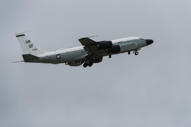 사진은 미 공군 정찰기 RC-135S 코브라볼. 미 공군 제공