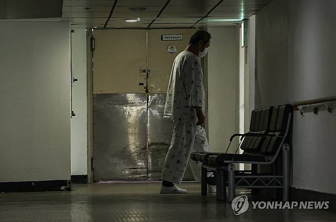 '환자가 향하는 곳은?' (서울=연합뉴스) 김성민 기자
