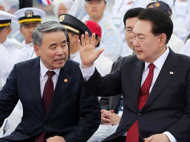 윤석열 대통령과 이종섭 주호주대사 ⓒ뉴시스