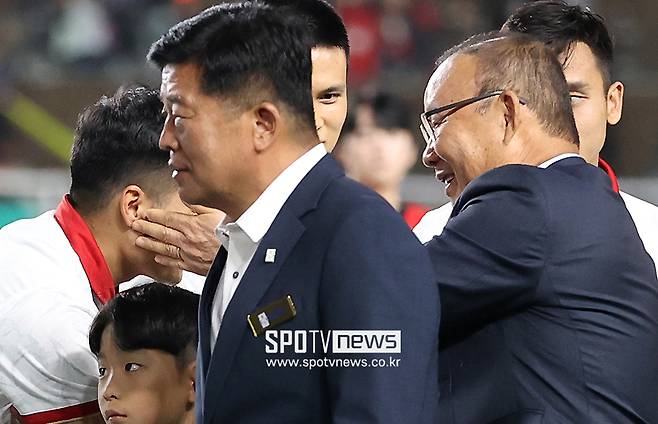 ▲ 베트남축구협회는 지난 26일 필립 트루시에 감독과 계약 해지를 결정했다. 최악의 성적 부진을 보여주면서 베트남은 다시 황금시대를 열었던 박항서 감독을 찾고 있다. ⓒ곽혜미 기자